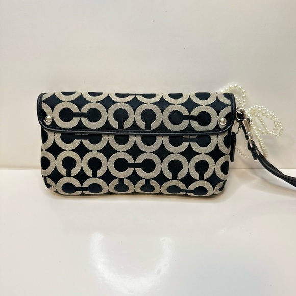 Coach Kristin Op Art Large Wristlet – Like New - Picture 4 of 8